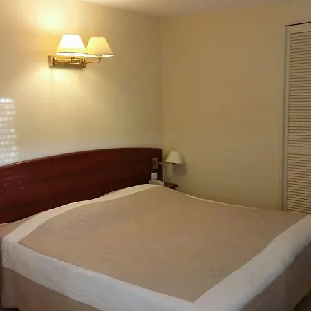 Les Alizes Hotel 3*